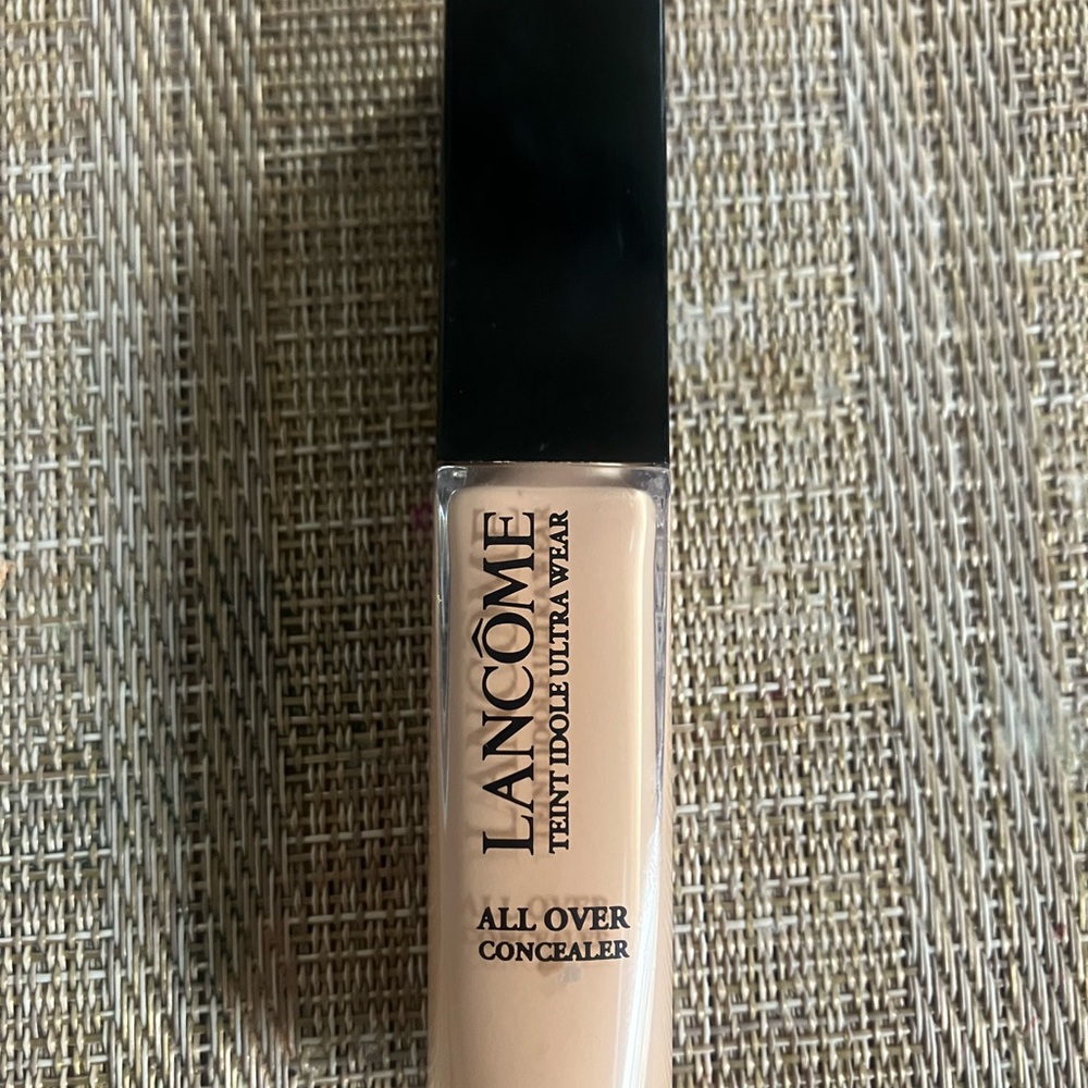 Lancome Cream Concealer Teint Idole